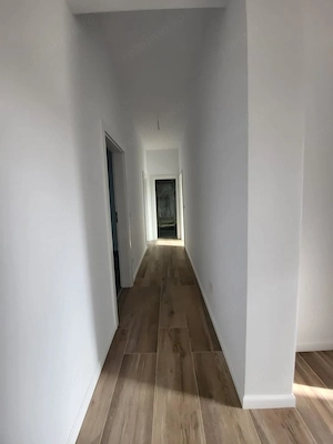 AV694 Proprietar- Duplex de vanzare, P+1E, 4 camere, 3 bai, la COVACI - imagine 8