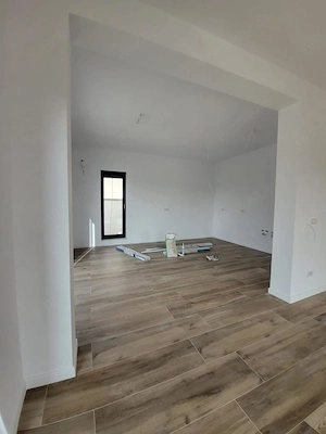 AV694 Proprietar- Duplex de vanzare, P+1E, 4 camere, 3 bai, la COVACI - imagine 10