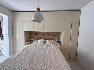 Apartament 3 camere decomandat zona Craiovita-Noua - imagine 4