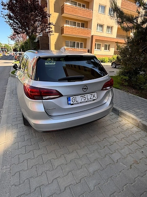 Opel Astra K (2018)   Gri Metalizat   1.6 CDTI   110 CP   Faruri Matrix LED & Pachet Iarnă - imagine 2