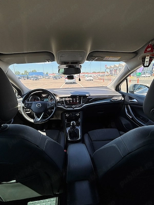 Opel Astra K (2018)   Gri Metalizat   1.6 CDTI   110 CP   Faruri Matrix LED & Pachet Iarnă - imagine 6