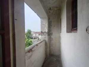 Apartament 2 camere Brad - imagine 15