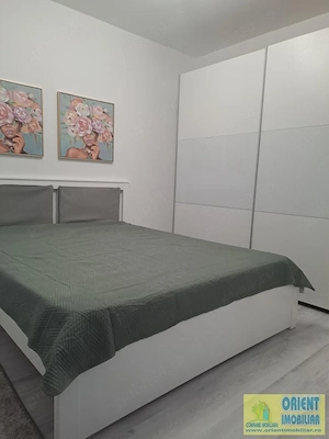 Tomis Nord, de inchiriat 3 camere, mobilat, centrala gaze, renovat - imagine 6
