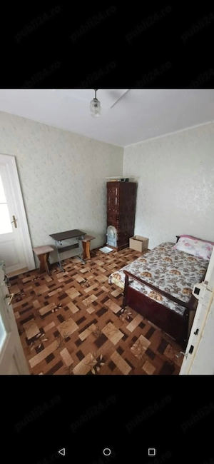 Închiriez apartament la casa Oravița 