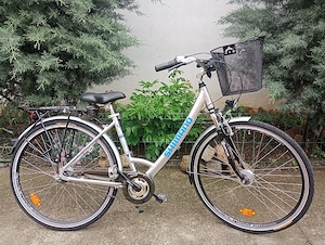 Bicicleta dama KETTLER,cu 8 vit Nexus,frână la picior !