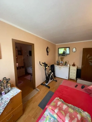 Apartament 3 camere, 43 mp, mobilat și utilat, centrală nouă, etaj 3, zona Garii - imagine 2