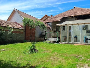 vând închiriez casa 1033mp - imagine 2