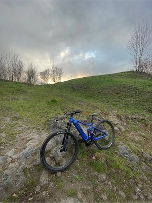 bicicleta electrica GIANT 