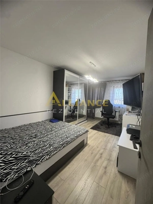 VILA COMPLET MOBILATA STRADA ASFALTATA 5 CAMERE - imagine 4
