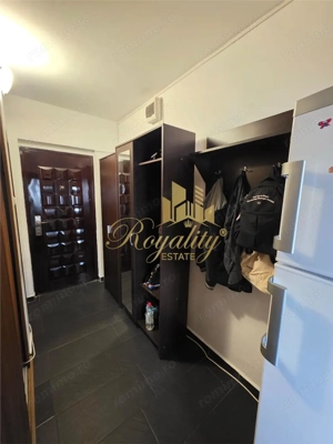OPORTUNITATE, Apartament 2 camere, ETAJUL  2, 37 mp utili - Zona Dambovita - imagine 11