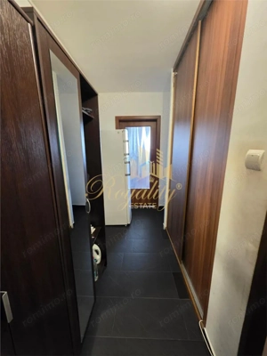 OPORTUNITATE, Apartament 2 camere, ETAJUL  2, 37 mp utili - Zona Dambovita - imagine 14
