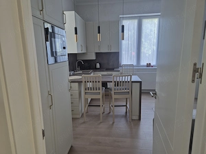 Apartament la casă in centrul istoric - imagine 3