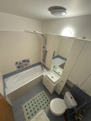 De vânzare apartament BUHUȘI sect 3 - imagine 7
