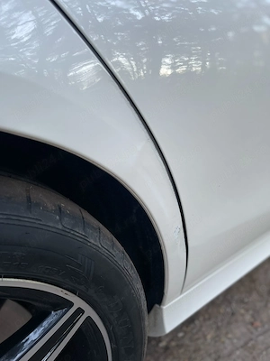 Mercedes-Benz E 300 de Estate | Plug-in Hibrid Diesel | 2019 | AMG Line | Diamond White   Night Pack - imagine 5