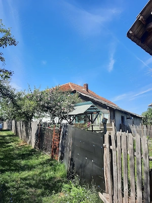 Casa cu teren de vanzare - imagine 8