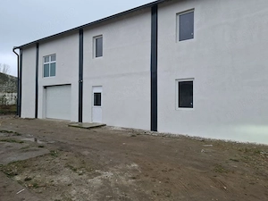 Hala industriala la 12 km de Arad
