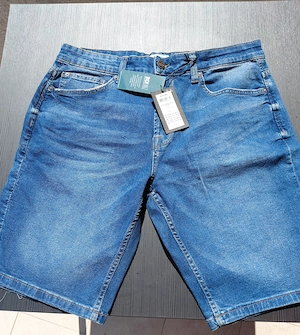 Pantaloni scurti marimea L Only&Sons