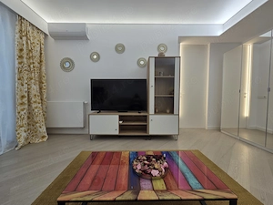 Apartament 2 camere, Cortina North, 65 mp, cu loc de parcare inclus, 780 euro - imagine 2