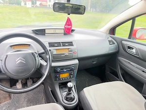 Citroen c4 din 2004 de 1,6 Benzina  - imagine 5