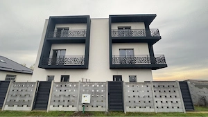 Duplex modern 5 camere 177mp Buftea Str.Independentei  - imagine 3