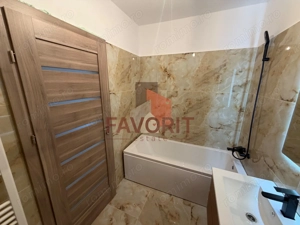 Disponibil imediat. Decomandat. Spatios - imagine 11
