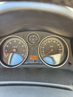 Vând Opel Astra H 1.6 benzina  - imagine 4