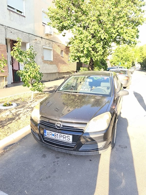 Vând Opel Astra H 1.6 benzina 