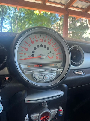 Persoana fizica ofer spre vanzare Mini Cooper - imagine 8