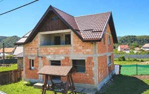 CASǍ la ROŞU cu teren 600 mp, CUT - DUMBRAVA ROŞIE - imagine 16