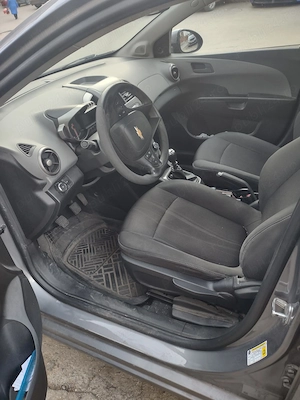 Chevrolet Aveo  - imagine 3