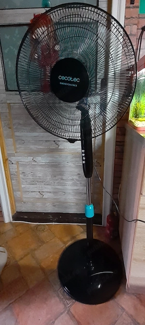 Vând ventilator CECOTEC 5 palete 3 trepte de viteză  - imagine 2