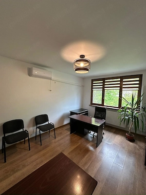 Garsonieră de închiriat   ideală pentru birou cabinet, Țiglina 1,tribunal 270 eur -pret negociabil - imagine 2