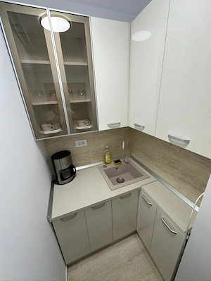 Garsonieră de închiriat   ideală pentru birou cabinet, Țiglina 1,tribunal 270 eur -pret negociabil - imagine 7