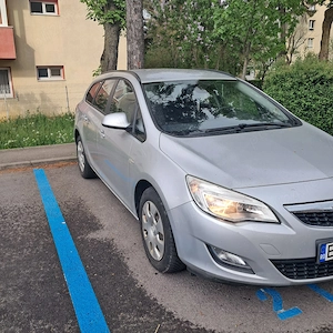De vânzare autoturism bine întreținut în Brasov