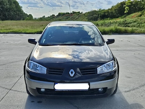 Renault Megane 2 Sedan 1.6 Benzină 2005 - foarte întreținută - imagine 2