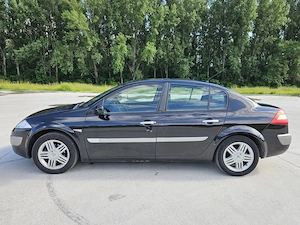 Renault Megane 2 Sedan 1.6 Benzină 2005 - foarte întreținută - imagine 5
