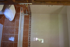 Apartament cu 4 camere, decomandat, de vanzare in Predeal,  - imagine 4