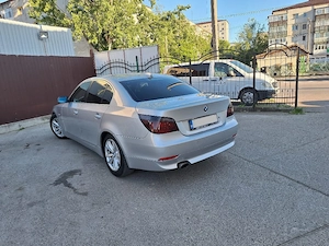 BMW 520d > E60 > Inmatr. Ro > Piele, Navi, Bi-Xenon  - imagine 5