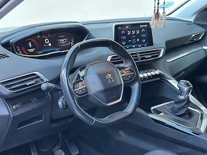 Peugeot 3008 1.5 Diesel BlueHDI - 2018 luna 12 - imagine 3