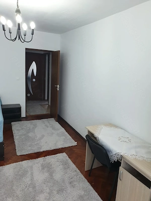 O cameră disponibilă  - imagine 10