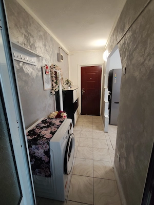 Vând apartament cu 2 camere, lângă Gen15 - imagine 9