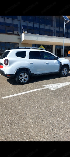 Dacia Duster 1.5 DCI an 2020 luna a7a , stare impecabilă. km reali  cu carte service numai la reprez - imagine 10
