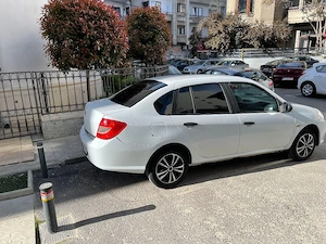Vand renault symbol 2011 1.4 benzina si gaz   accept si variante  - imagine 3