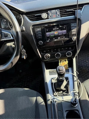 vand skoda octavia  - imagine 4