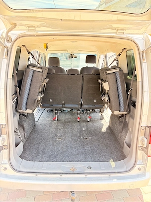nissan ev 200 - imagine 5