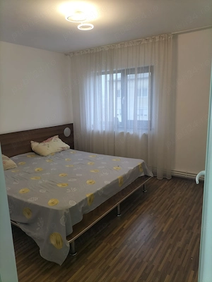 Inchiriez apartament 2 camere - imagine 4