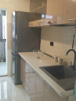 Inchiriez apartament 2 camere - imagine 5