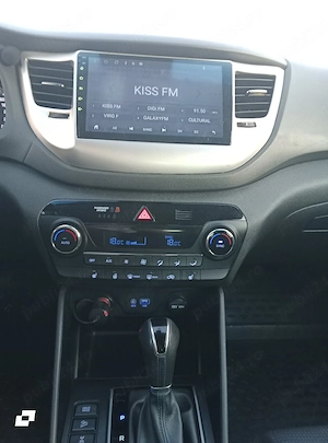 hyundai tucson 4 4