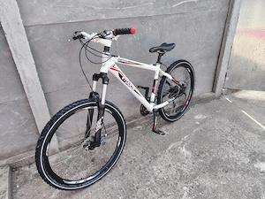 Vand bicicleta