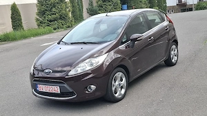 Ford Fiesta mk 7 Morello edition 1.3 i E5 auto intretinut ..Accept variante Moto - imagine 10